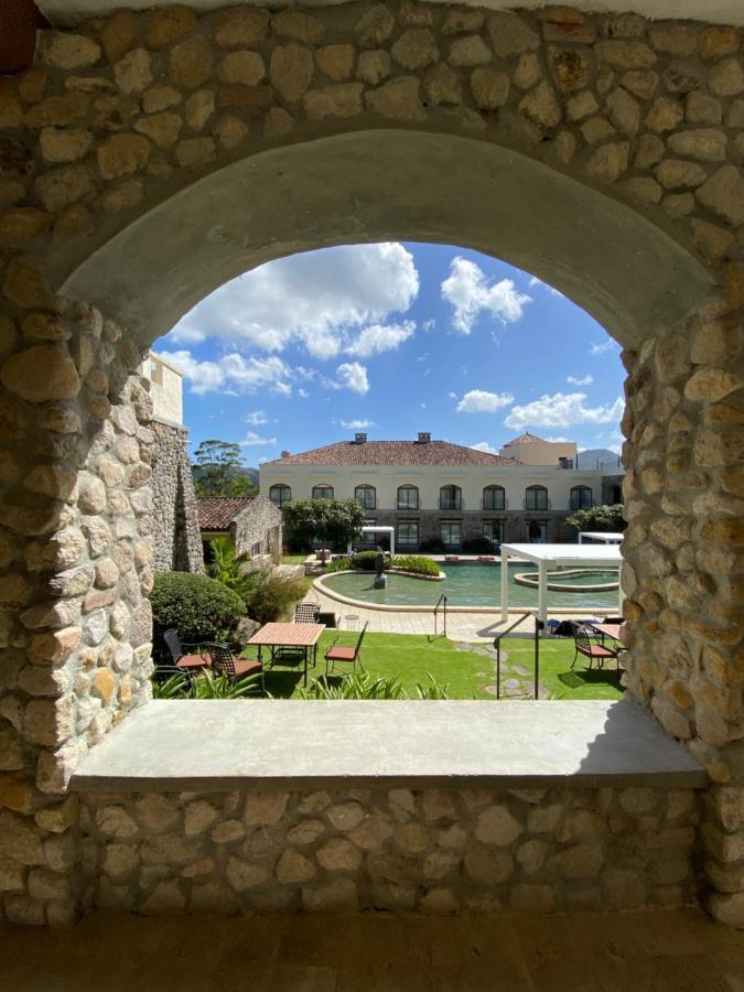 Mandarinos Boutique & Hotel 5*