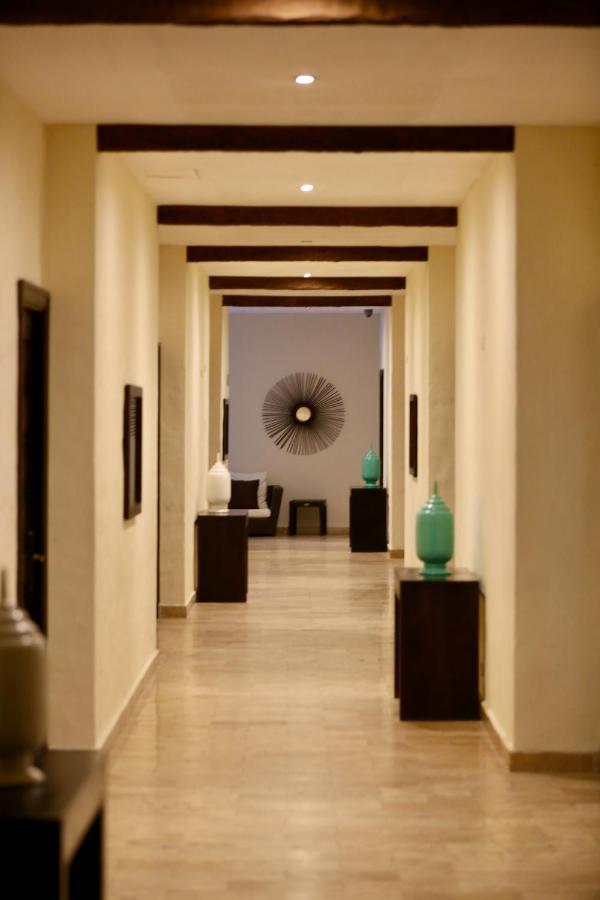 Mandarinos Boutique & 5*